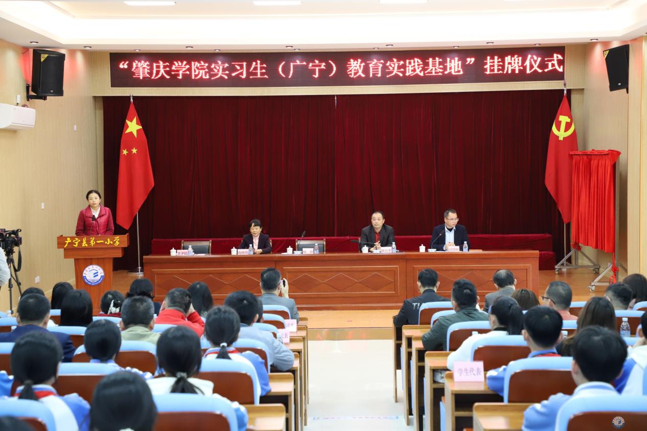 m2lexu1b65cvxgdkb4q6csr9u4j7hbqz